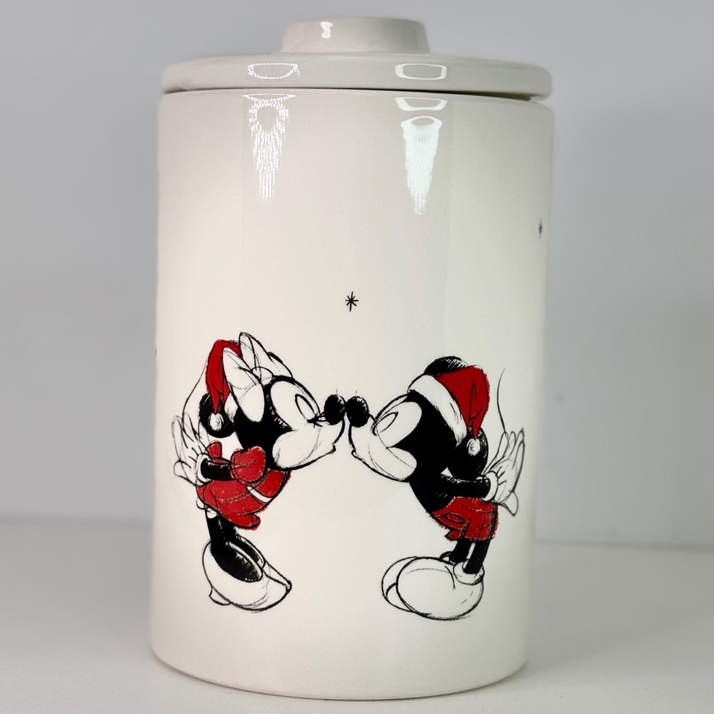 Ceramic Cookie Canister/Jar Disney Holiday Kisses - Mickey & Minnie New